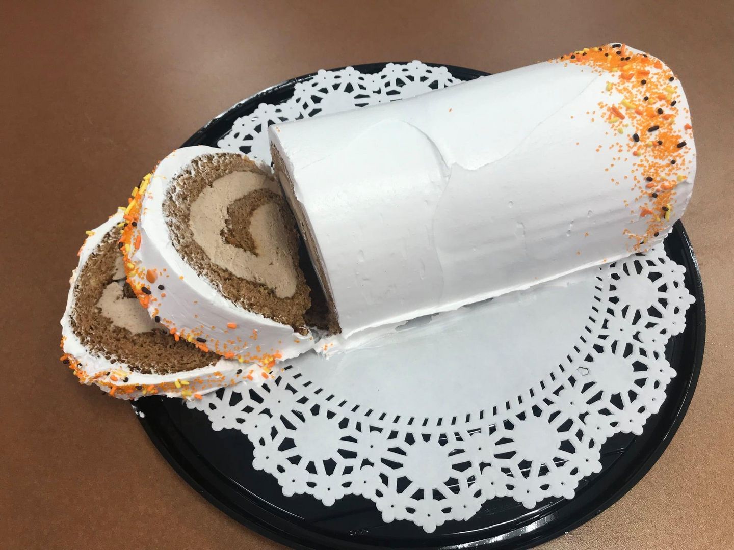 An ice cream cake roll